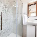 Apartament High Floor Seafront Penthouse, Opp & Wifi Ac By 360 Estates