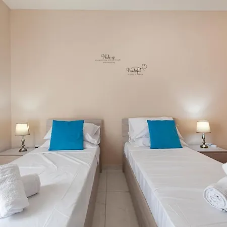 High Floor Seafront Penthouse, Opp & Wifi Ac By 360 Estates Apartamento