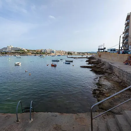 High Floor Seafront Penthouse, Opp & Wifi Ac By 360 Estates Apartment St. Paul's Bay