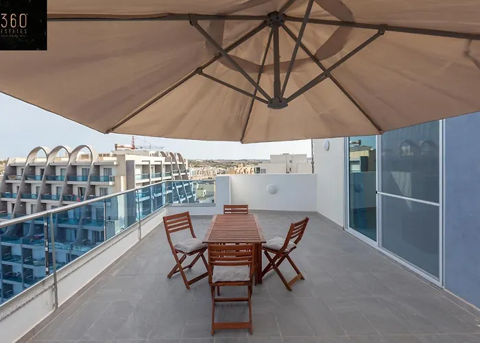 High Floor Seafront Penthouse, Opp & Wifi Ac By 360 Estates Apartment