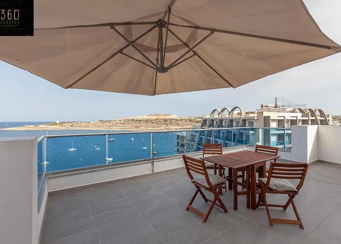 High Floor Seafront Penthouse, Opp & Wifi Ac By 360 Estates Apartment