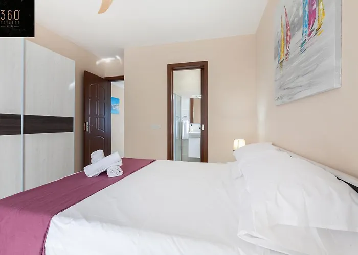 High Floor Seafront Penthouse, Opp & Wifi Ac By 360 Estates Apartment *