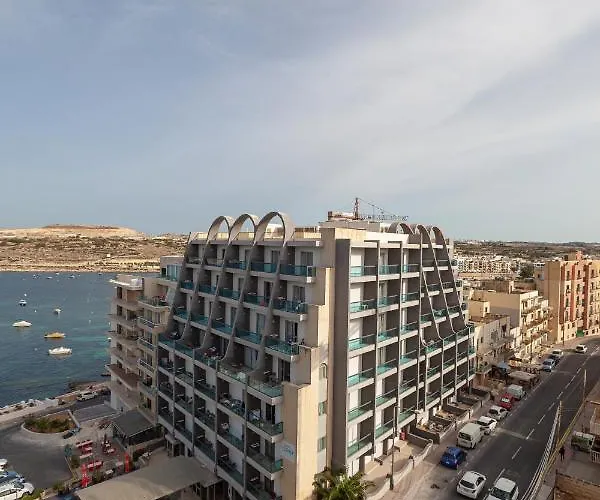 High Floor Seafront Penthouse, Opp & Wifi Ac By 360 Estates * St. Paul's Bay