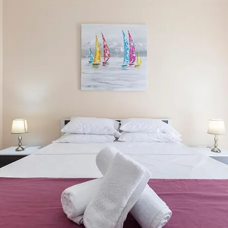 Appartement High Floor Seafront Penthouse, Opp & Wifi Ac By 360 Estates *