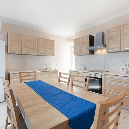 High Floor Seafront Penthouse, Opp & Wifi Ac By 360 Estates * San Pawl il-Baħar