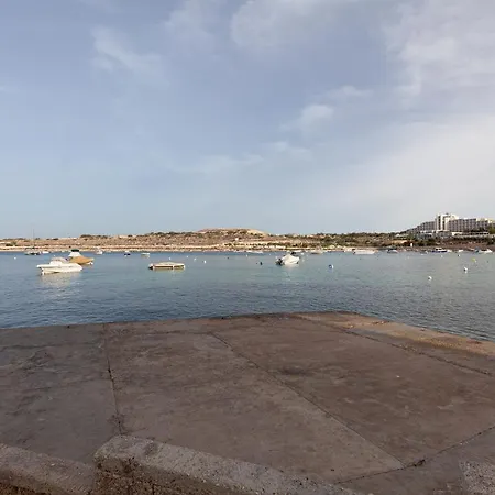 High Floor Seafront Penthouse, Opp & Wifi Ac By 360 Estates Appartement *